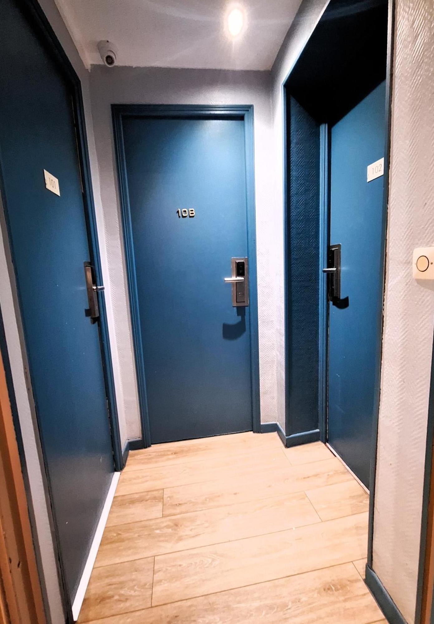 Hotel Hipotel Gambetta Republique Paris