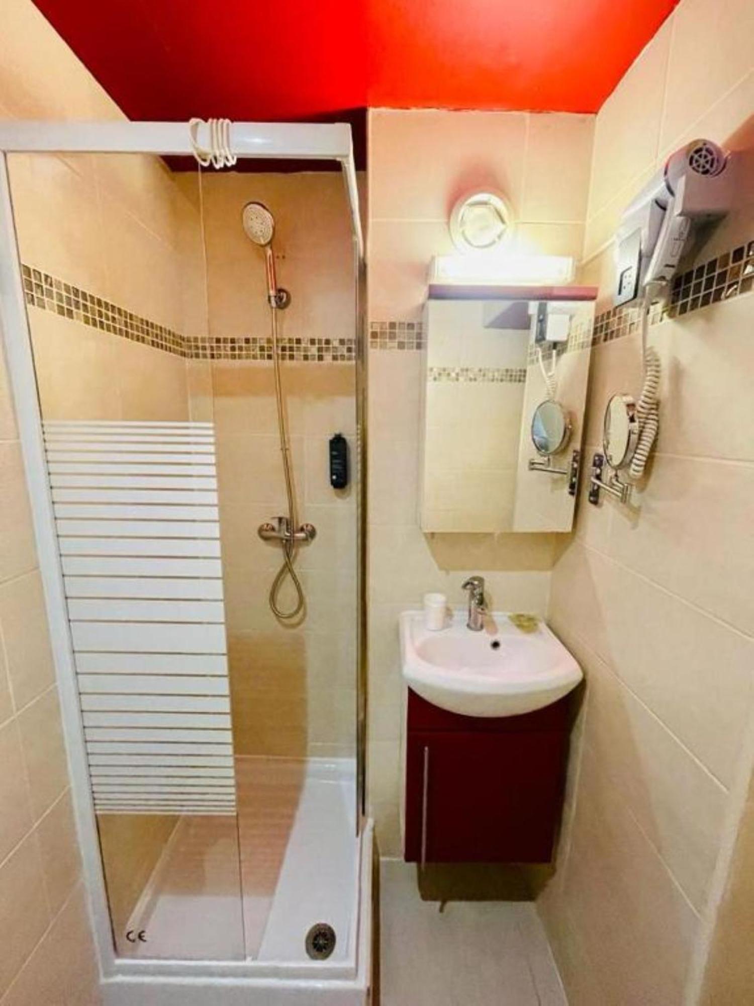Hipotel Gambetta Republique Hotel